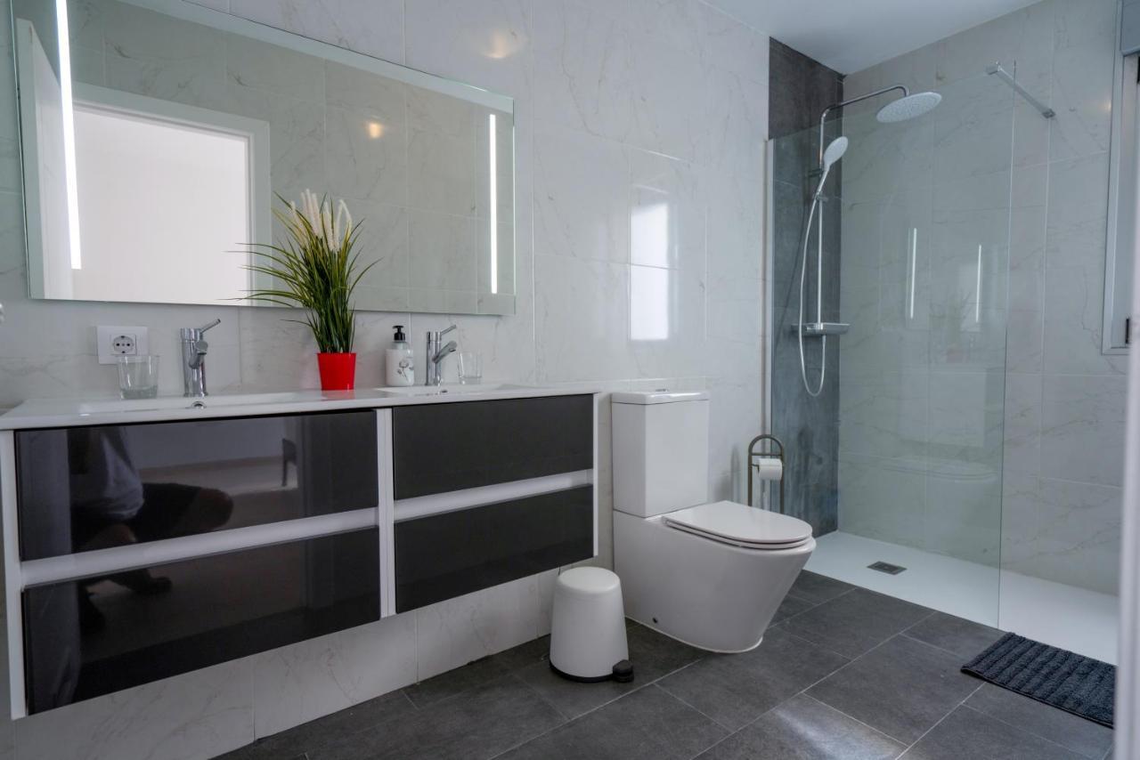 Luxurious Apartment With Large Terrace And Sea Views Tabaiba ภายนอก รูปภาพ